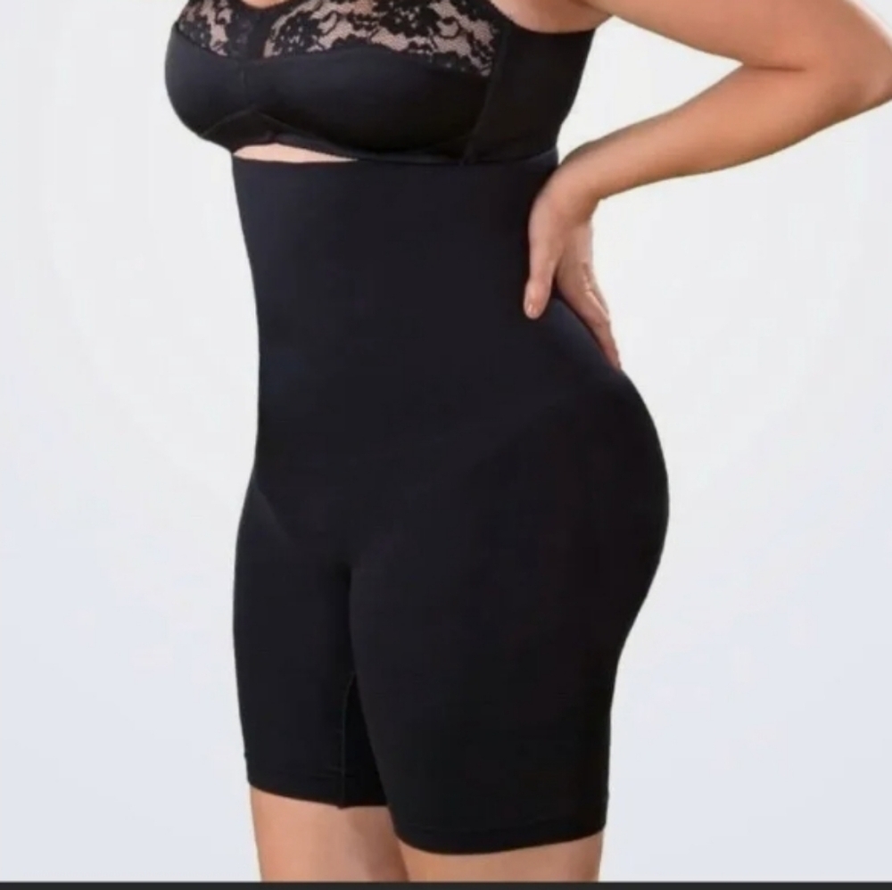 Empetur New Shapermint High- Waisted Shaper Short NWT Size M/L